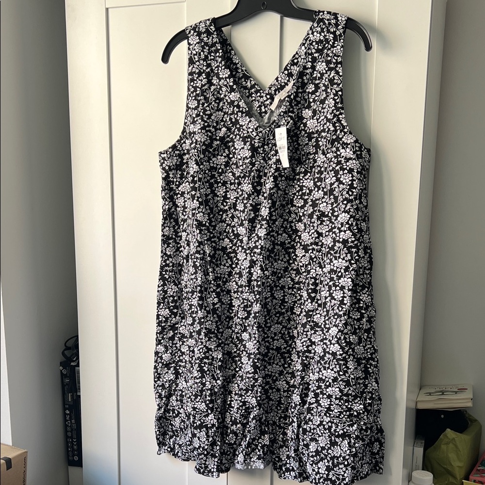 LOFT Black and White Floral Midi Dress